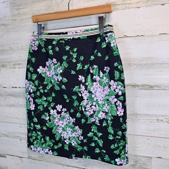 Talbots The Oprah Magazine Collection Floral Skirt Sz 12 Petite Navy Spring Chic - Picture 4 of 14